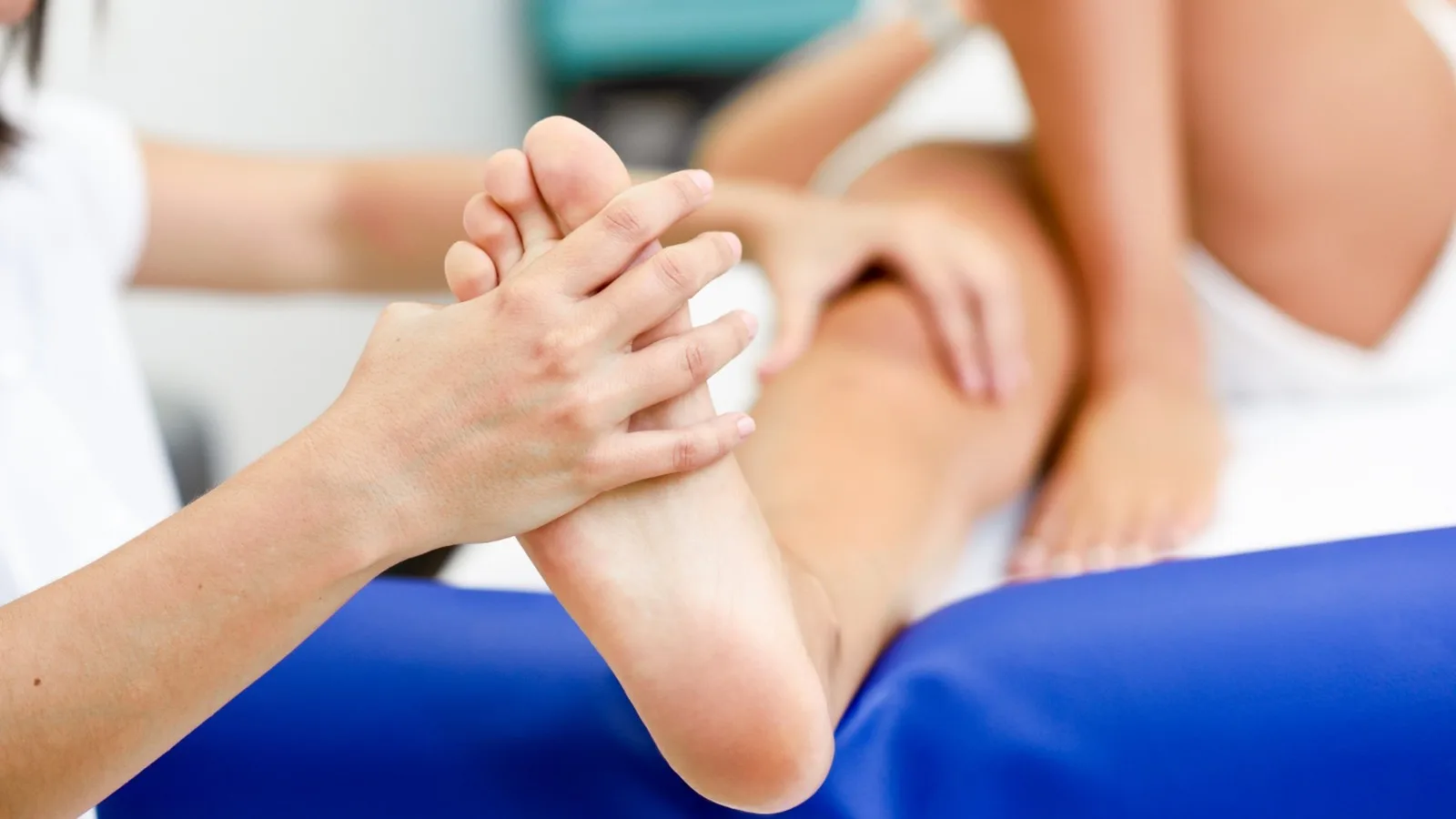 Soluciones Expertas para el Dolor en los Pies en CDMX